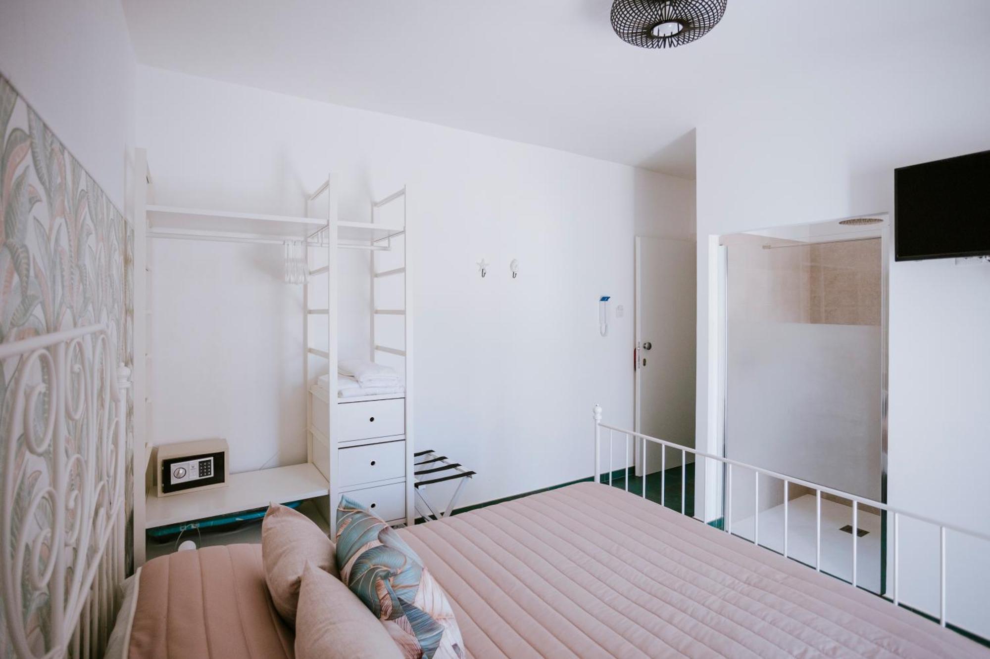 Residenza Delle Sirene Hotel กาเอตา ภายนอก รูปภาพ