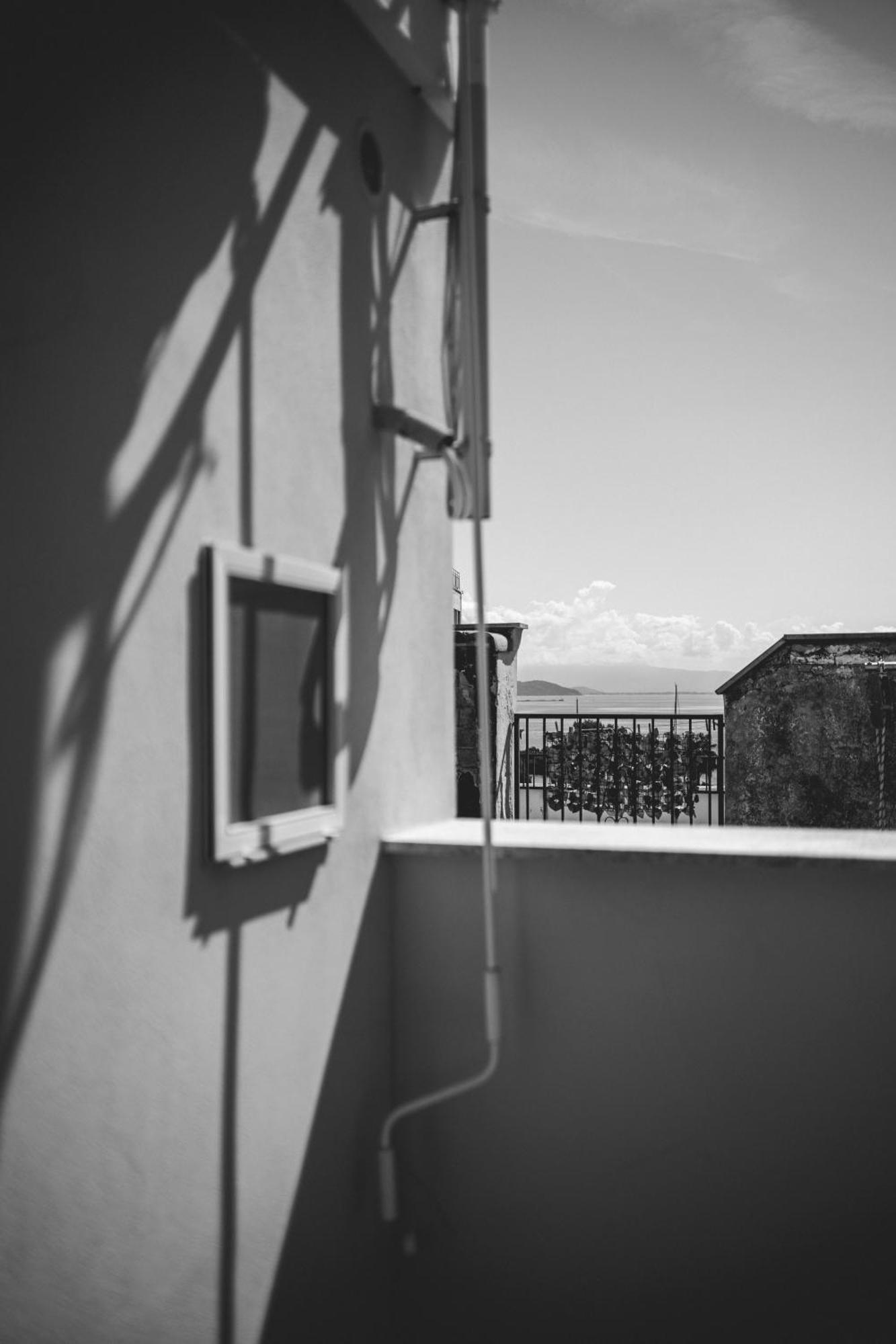 Residenza Delle Sirene Hotel กาเอตา ภายนอก รูปภาพ