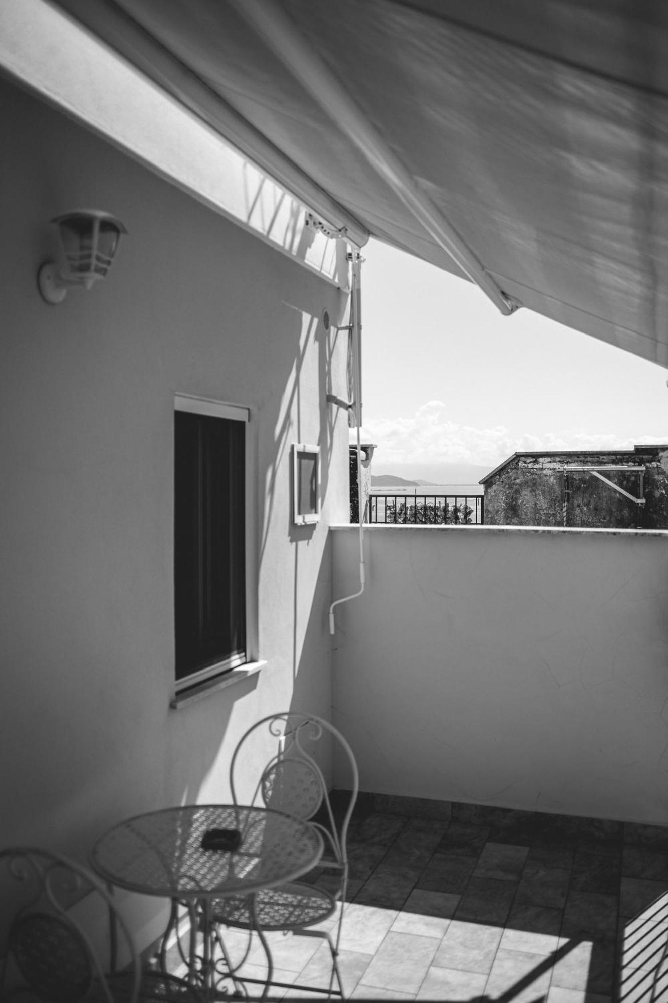 Residenza Delle Sirene Hotel กาเอตา ภายนอก รูปภาพ